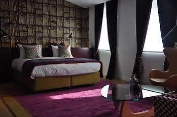 Apartment Smartflats - Raphael Suites Antwerp